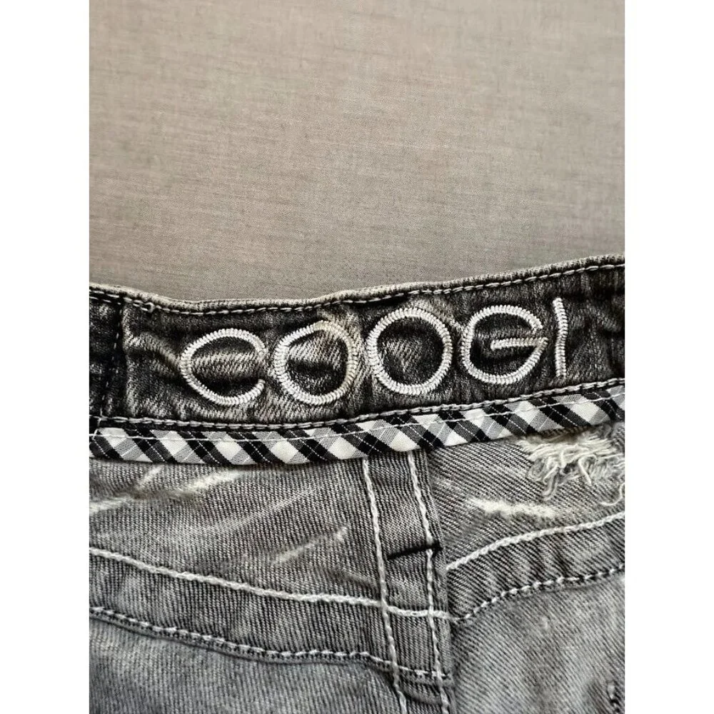 Coogi Cut Off Shorts Womens 32 Gray Denim Raw Hem Button Ladies.‎